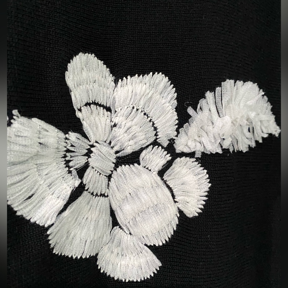 Chico's - Black Embroired Textured Sweater - 2(L) - Picture 3 of 11